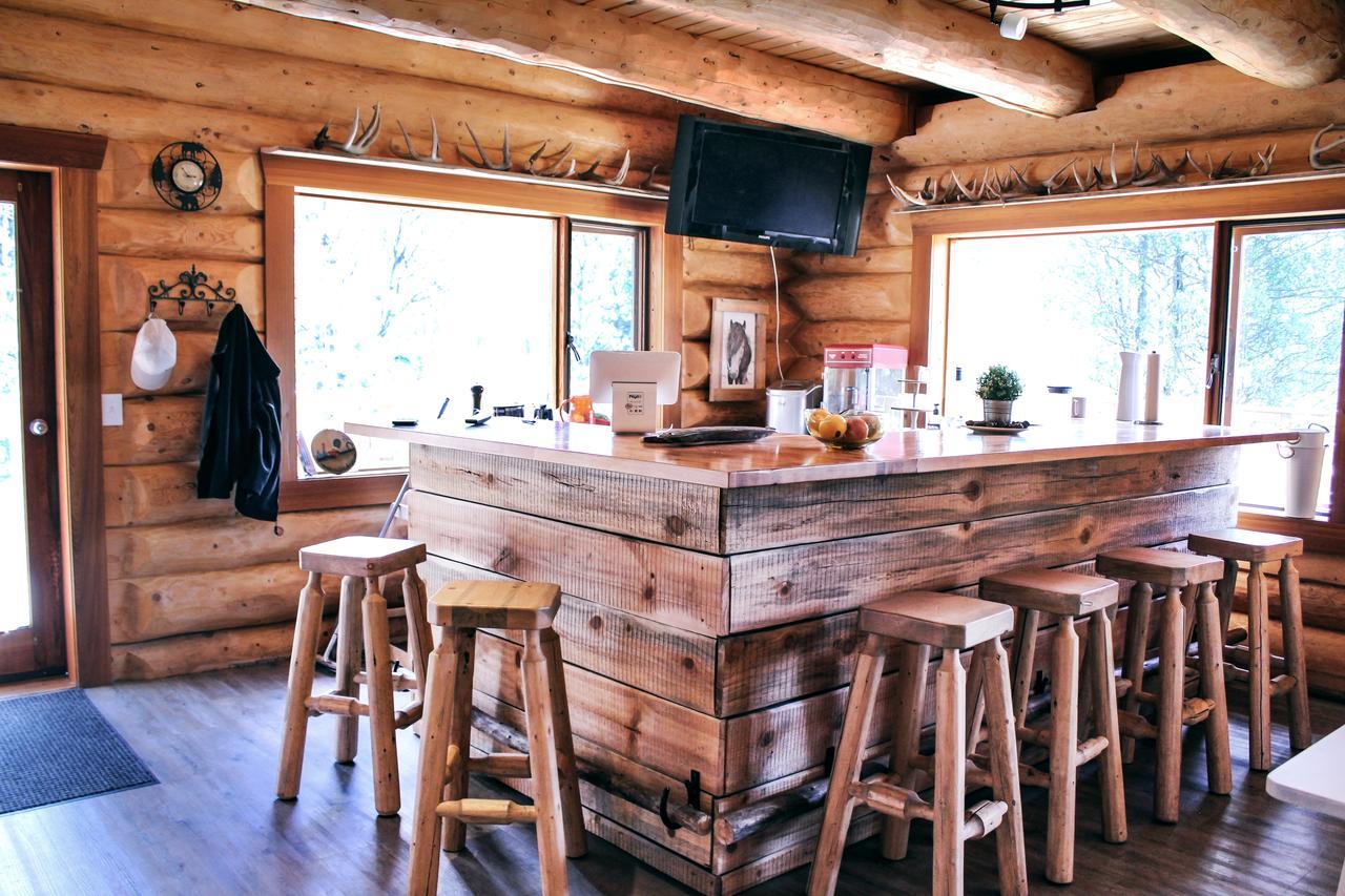 Rock Lake Lodge Rock Lake Lodge Provincial Park ภายนอก รูปภาพ