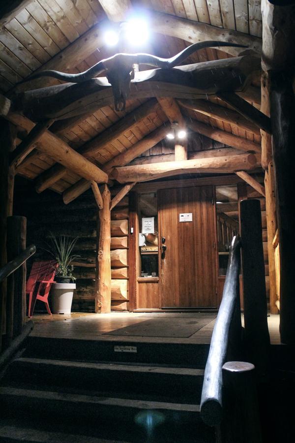 Rock Lake Lodge Rock Lake Lodge Provincial Park ภายนอก รูปภาพ