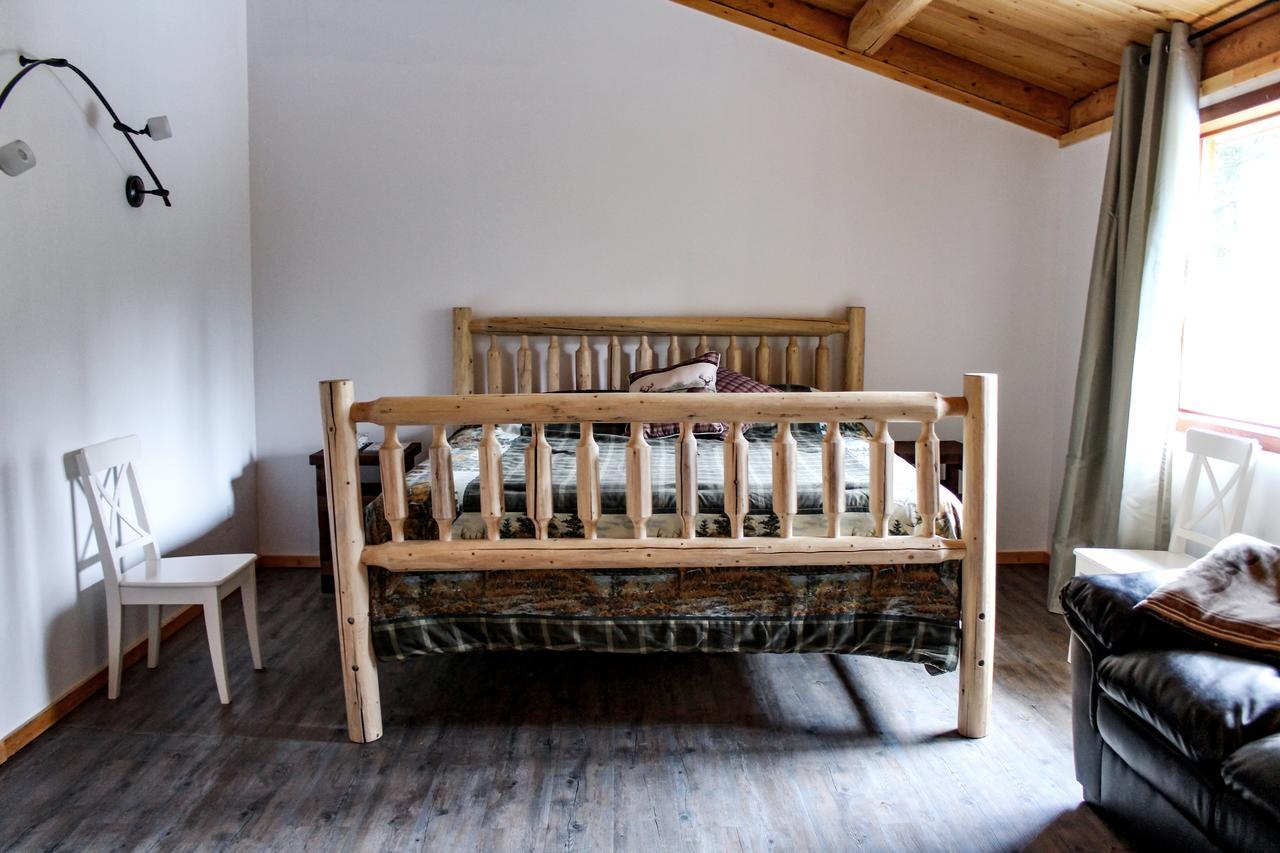 Rock Lake Lodge Rock Lake Lodge Provincial Park ภายนอก รูปภาพ